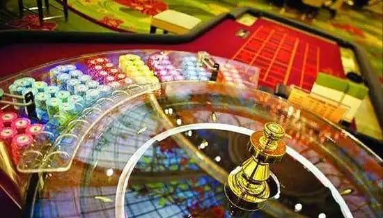 77flash Live Casino မိုဘိုင်းနှင့် ကွန်ပျူတာမှ ဝင်ရောက်ကစားနည်း